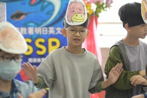 1140426港西72週年園遊會03:LINE_ALBUM_校慶英文MSSR一三年級唱跳演出_250429_22