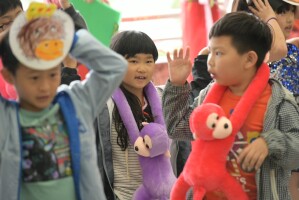1140426港西72週年園遊會03:LINE_ALBUM_校慶英文MSSR一三年級唱跳演出_250429_23