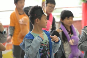 1140426港西72週年園遊會03:LINE_ALBUM_校慶英文MSSR一三年級唱跳演出_250429_7
