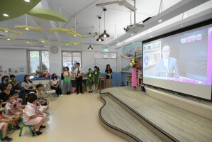 113學年度港西畢業(國小第69屆,幼第38屆)花絮01:LINE_ALBUM_畢業典禮其他花絮_250617_23